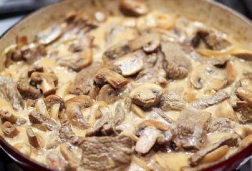 Beef Strogonof Tarifi